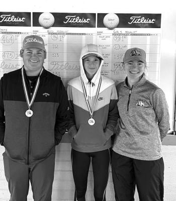 Above, Avery’s Rhett Sims, Taylor Smith, and Bri Ackley will be advancing to regionals in golf.
